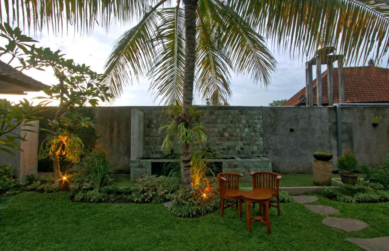 Sari House Ubud - Balinese Style Homestay Exterior foto